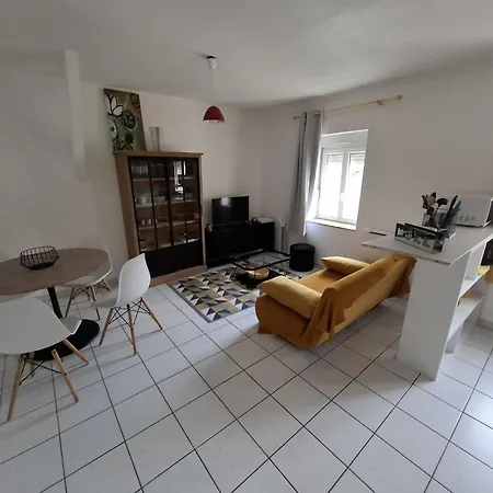 Ferienwohnung T2 Le Terminus, Face Gare , Wifi Agen Exterior foto